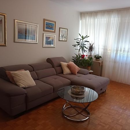 Leona Apartment-Perfect For Four Split Ngoại thất bức ảnh
