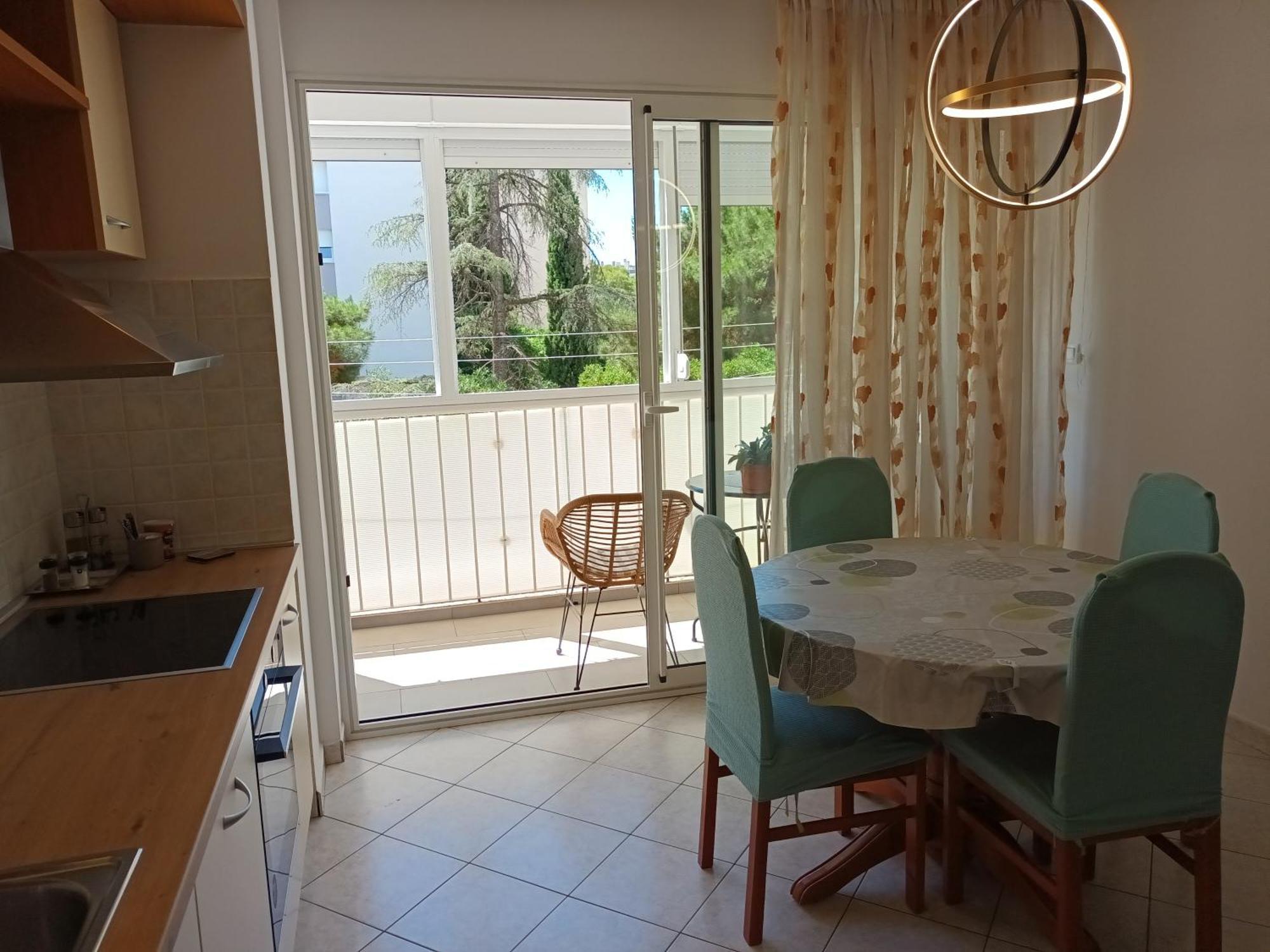 Leona Apartment-Perfect For Four Split Ngoại thất bức ảnh